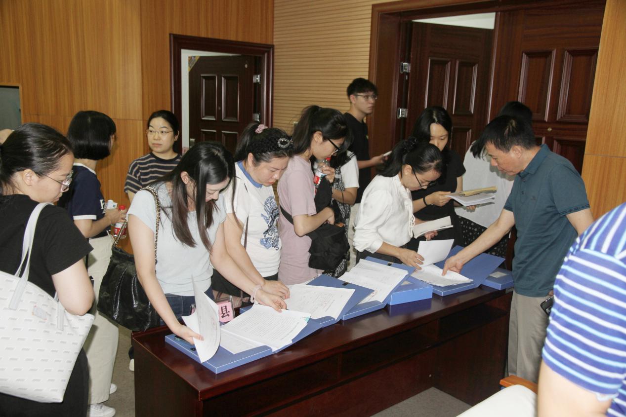 图片4.jpg 图片4.jpg