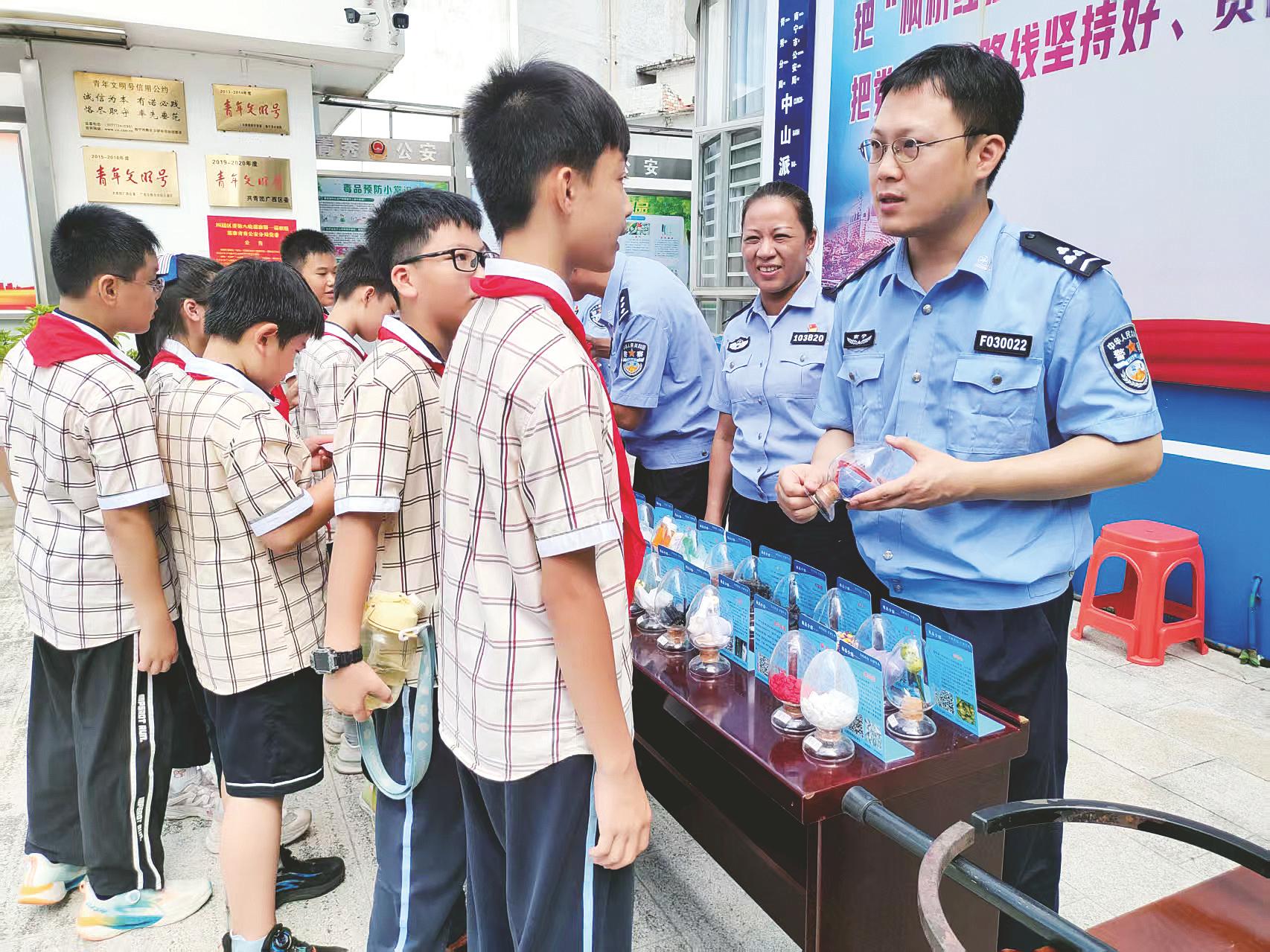 图片2.jpg 图片2.jpg