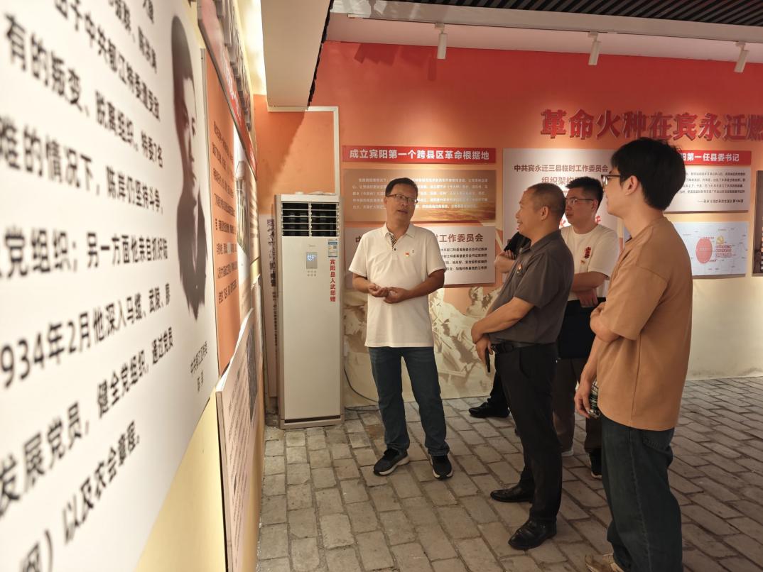 图片4.jpg 图片4.jpg